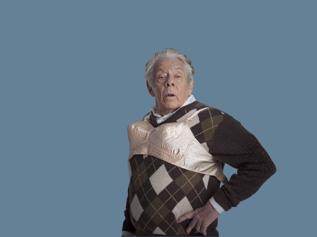 Frank Costanza wearing a manssiere